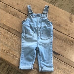 Like new jean overalls/worn once
